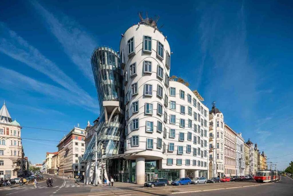 Andel Studio With Terrace Praga Exterior foto